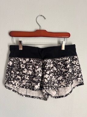 lululemon Black and White Floral Hotty-Hot Shorts
